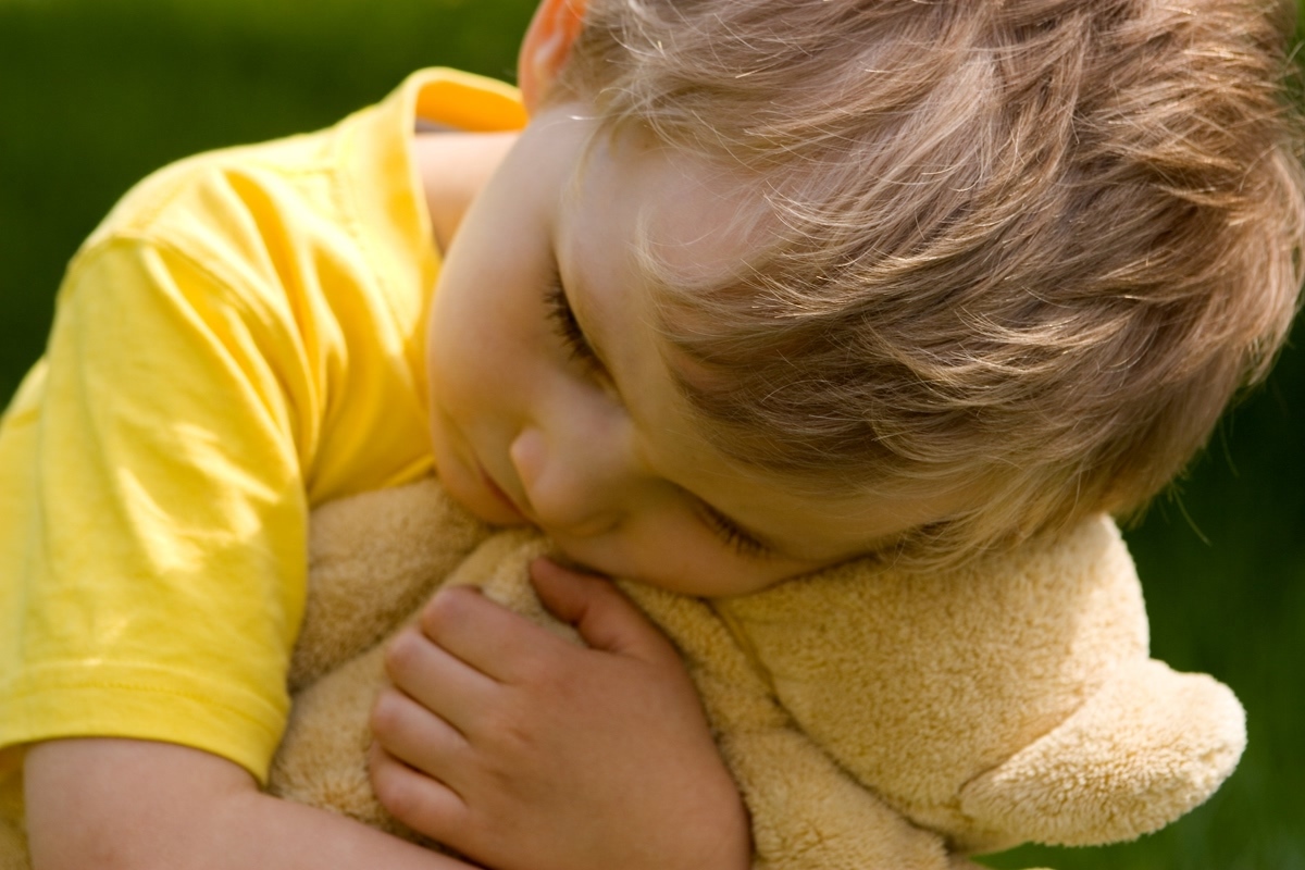 HOW SHOULD A CHRISTIAN LIVE THROUGH THE LOSS OF THEIR RELATIVES?