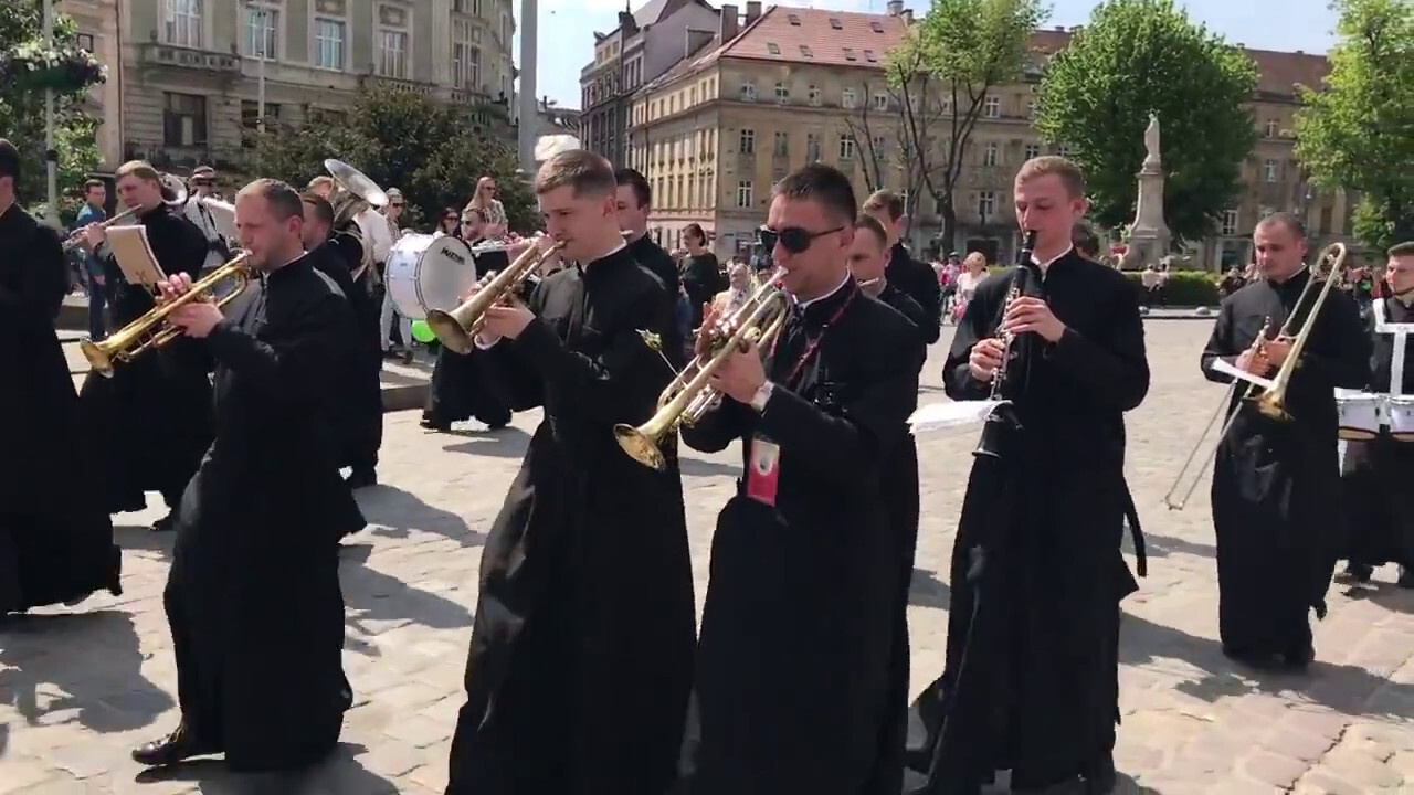 Колядка у стилі "We will rock you"!