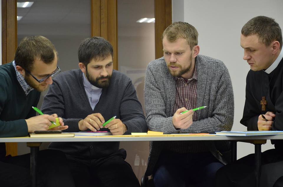 Курс #МАПА_edu: навчаємо священиків!