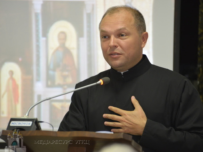 З віком я зрозумів, що у житті все відносне, окрім Бога і цінностей, – отець Андрій Максимович