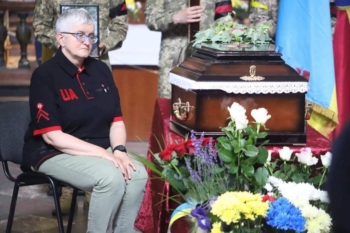 Жінко, ось Син Твій...