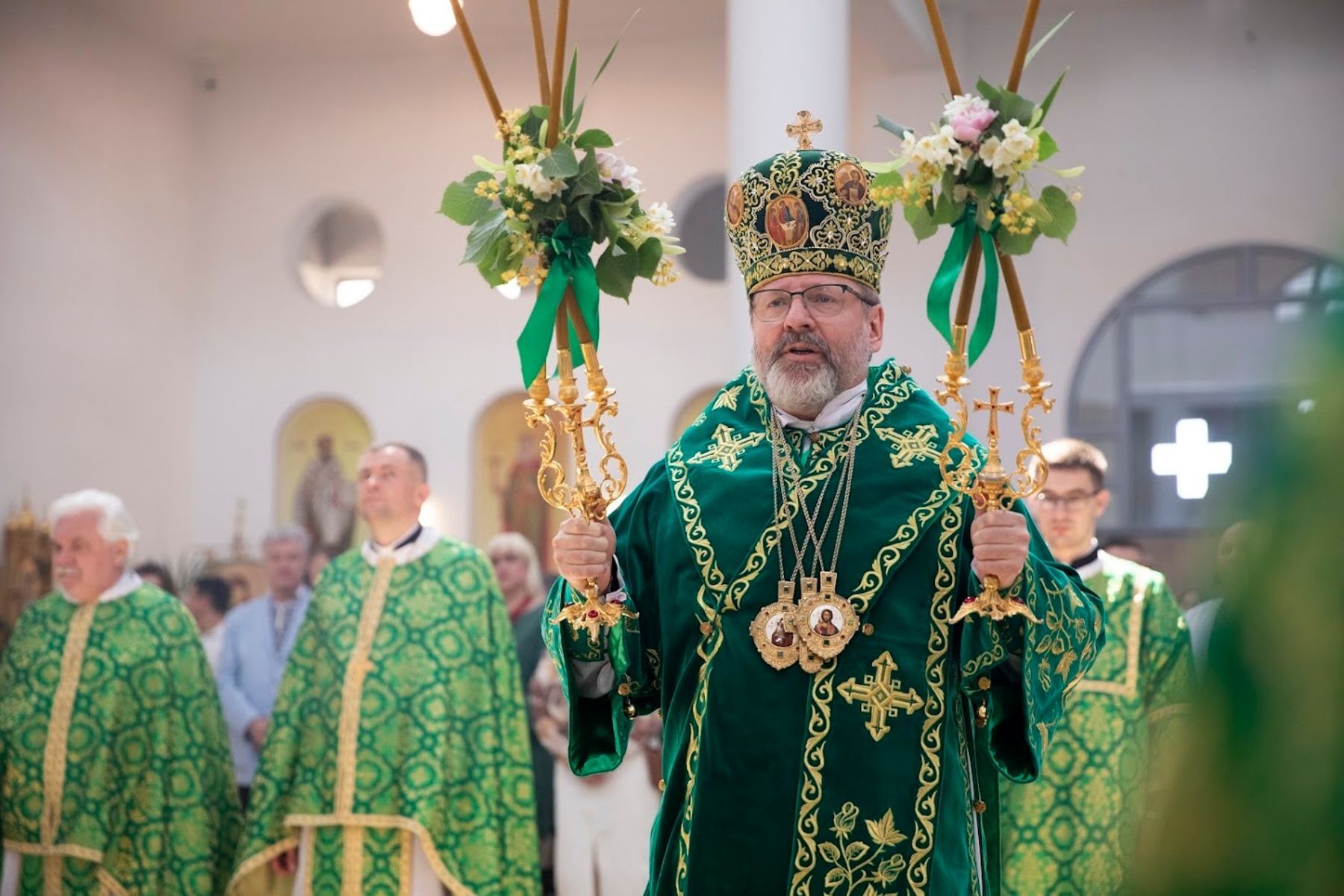 «Сьогодні Україна зодягається силою з висоти», — Глава УГКЦ у свято Зіслання Святого Духа