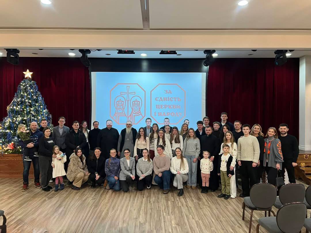 Про гроші, віру і свободу: зустріч молоді Єпархії святого Миколая в Чикаго (США) 