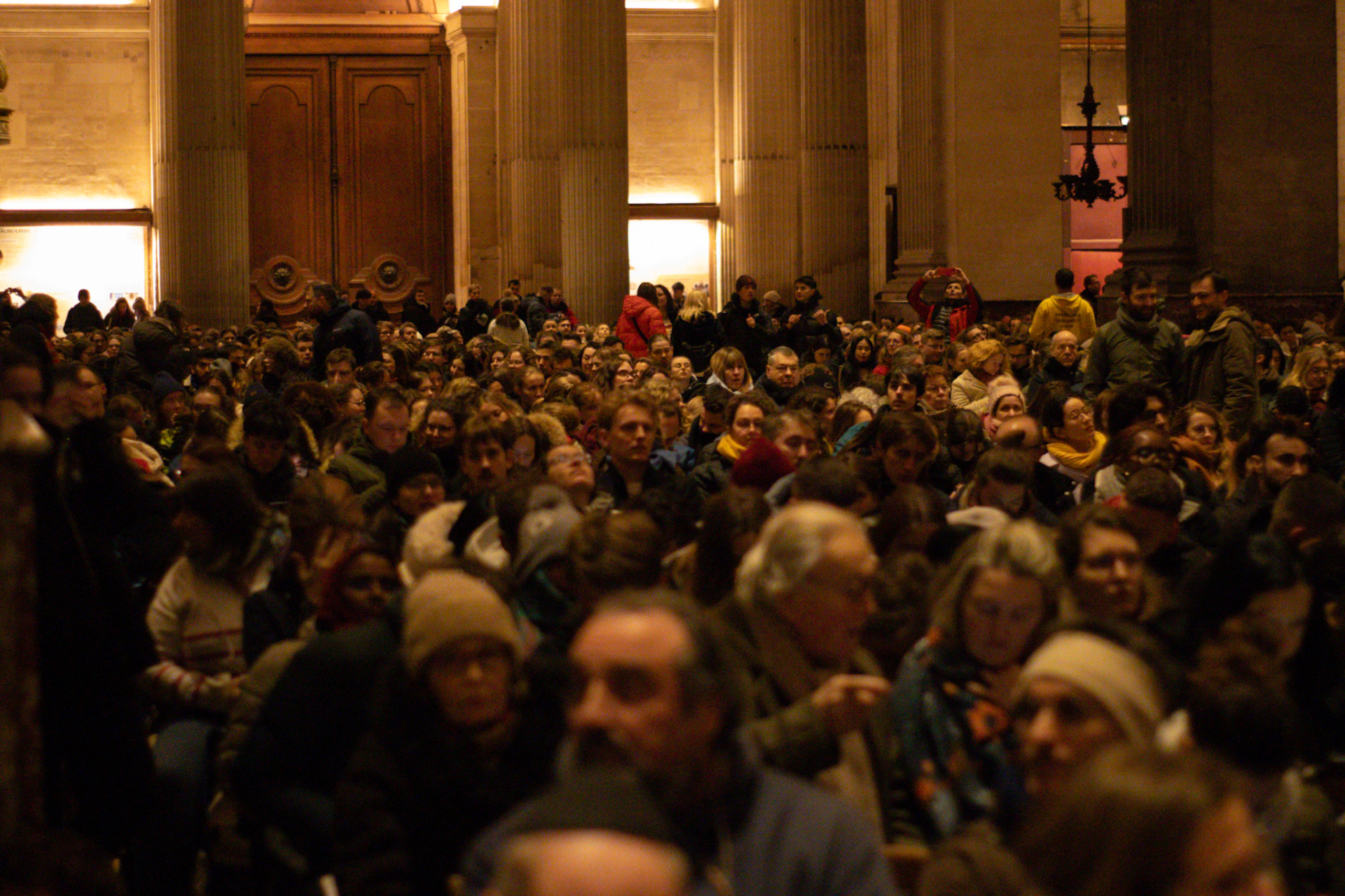 Українська молодь свідчила правду про війну в Україні в різних країнах Європи