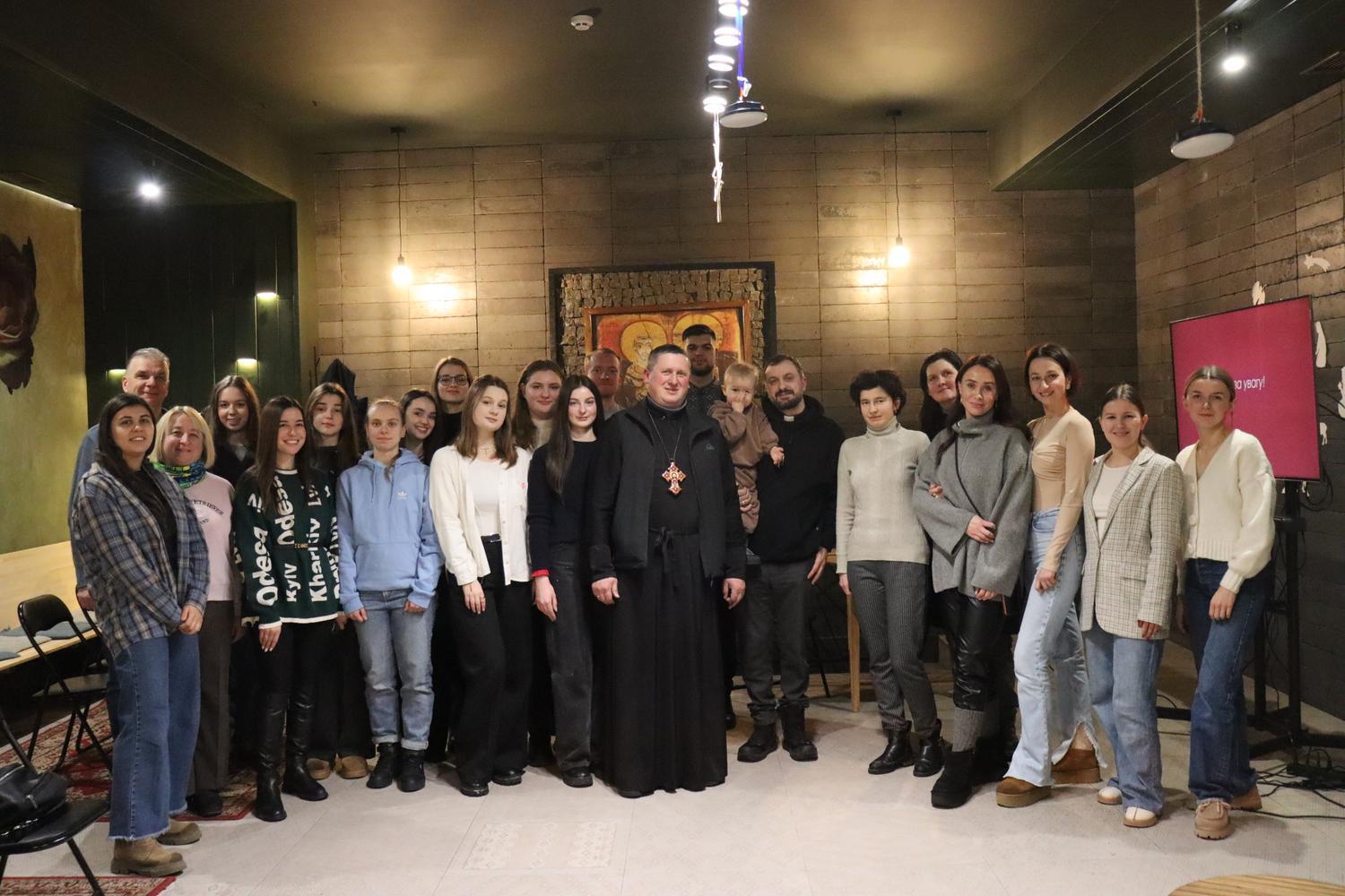 Альтернативна п’ятниця: «Добрі християни — чесні громадяни» вчергове об’єднує молодь навколо важливих питань