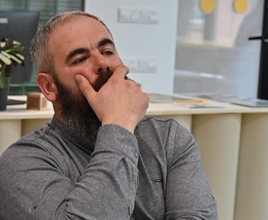 Не поспішай палити мости. Іноді їх треба ремонтувати.