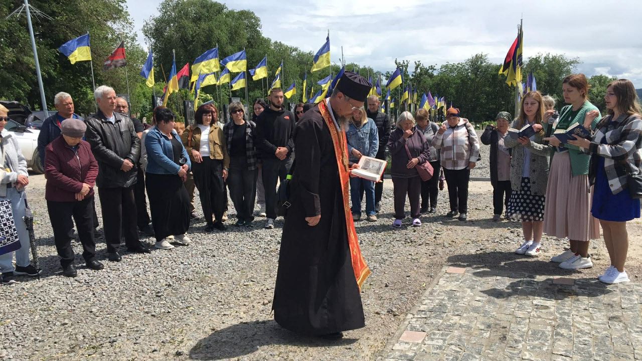  Парафію Різдва Пресвятої Богородиці УГКЦ засновано в місті Берестин (Красноград) Харківської області