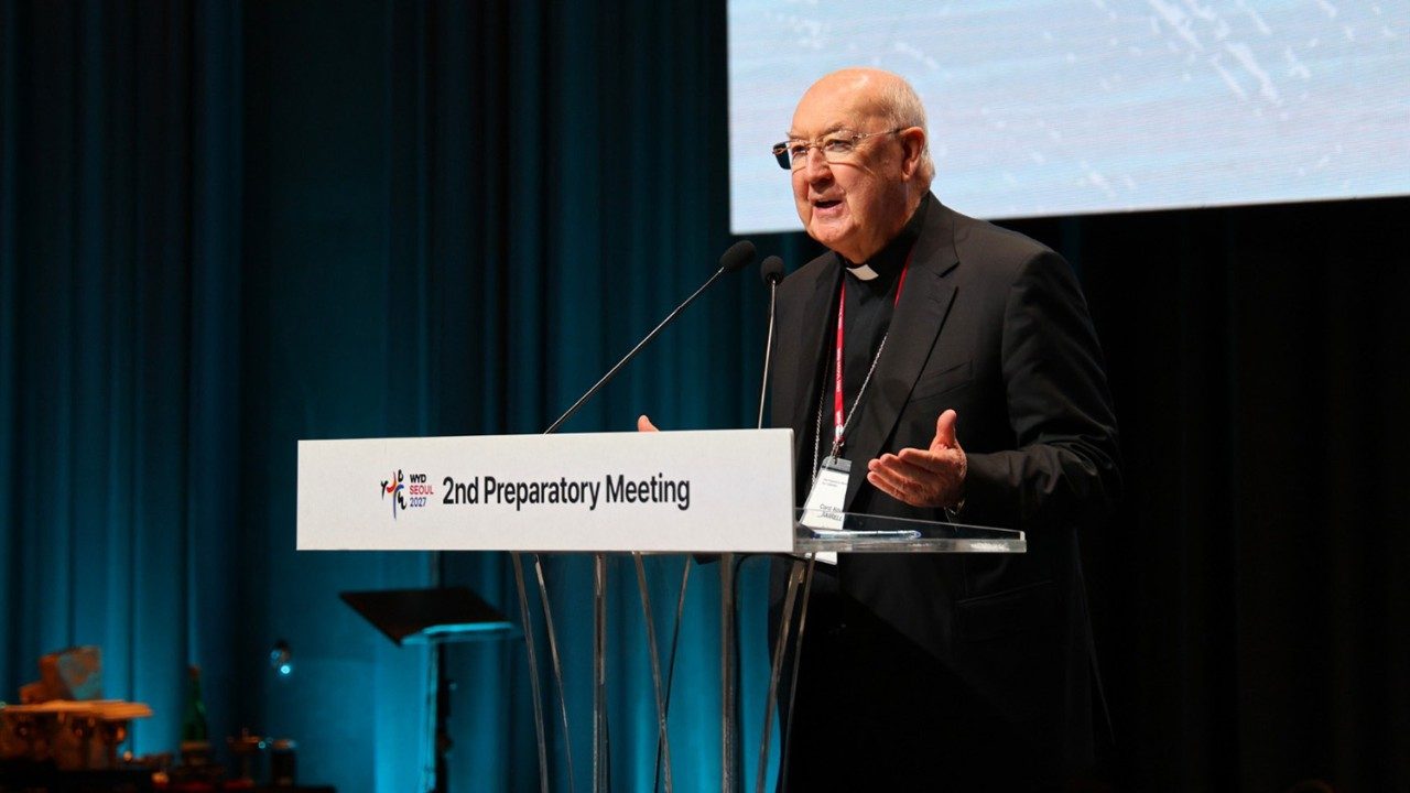 Cardinal Farrell: Rekindling hope in a young person takes humanity a step forward