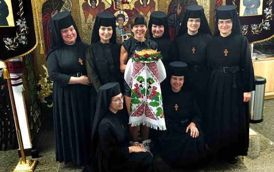 Руслану Лижичко зворушили українські монахині в Канаді