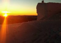 Зимовий світанок на одній з найвищих гір Карпат: фото