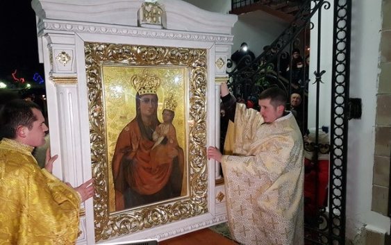 До Львова привезуть Чудотворну ікону Зарваницької Божої Матері