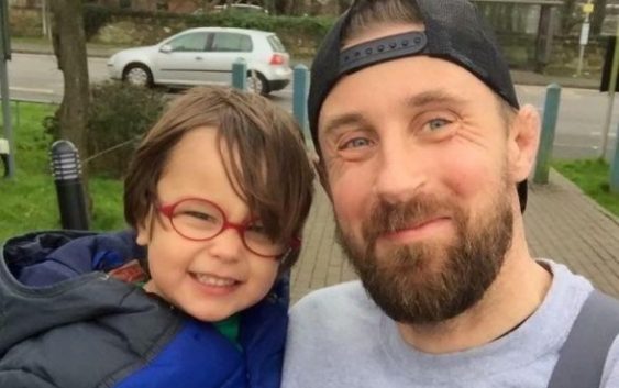 Чоловік написав 10 правил життя після втрати сина: їх повинні знати всі батьки