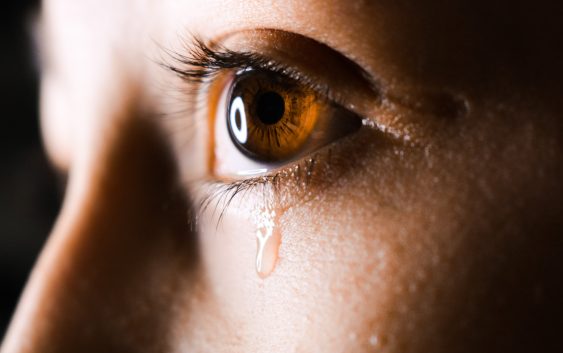 Бог бачить кожну твою сльозу