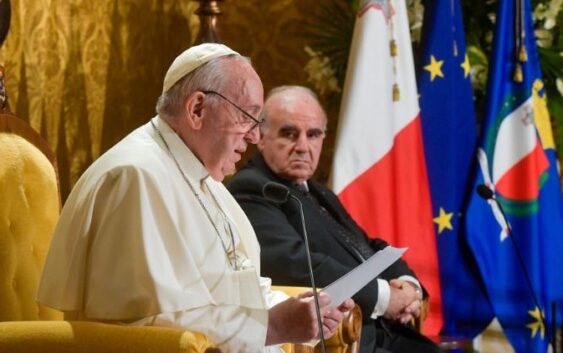 Папа: люди прагнуть миру, а не інфантильної агресії якогось можновладця