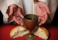 Іти за Ісусом, причащаючись Хлібом Життя, щоб стати поживою для інших…