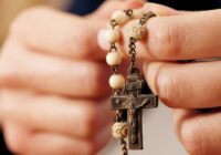 15 Обітниць Матері Божої тим, хто молиться на Вервиці