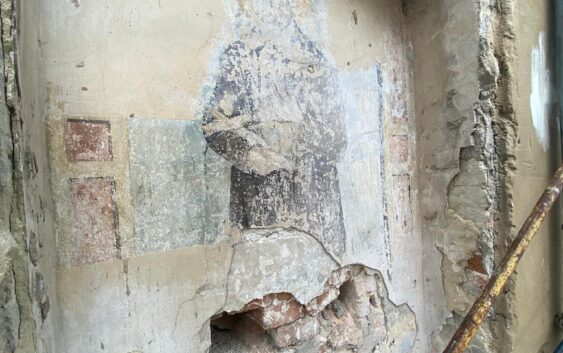 У львівському музеї Шептицького реставрують розписи двох періодів