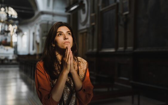 Десять порад, як молитися