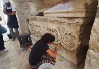 Археологи знайшли гробницю Святого Миколая