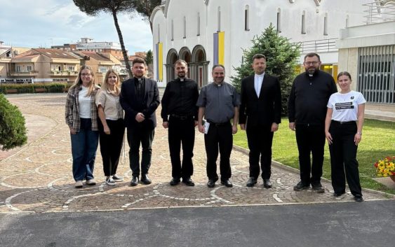 Відбулася зустріч організаторів Світового Дня Української Молоді у Римі